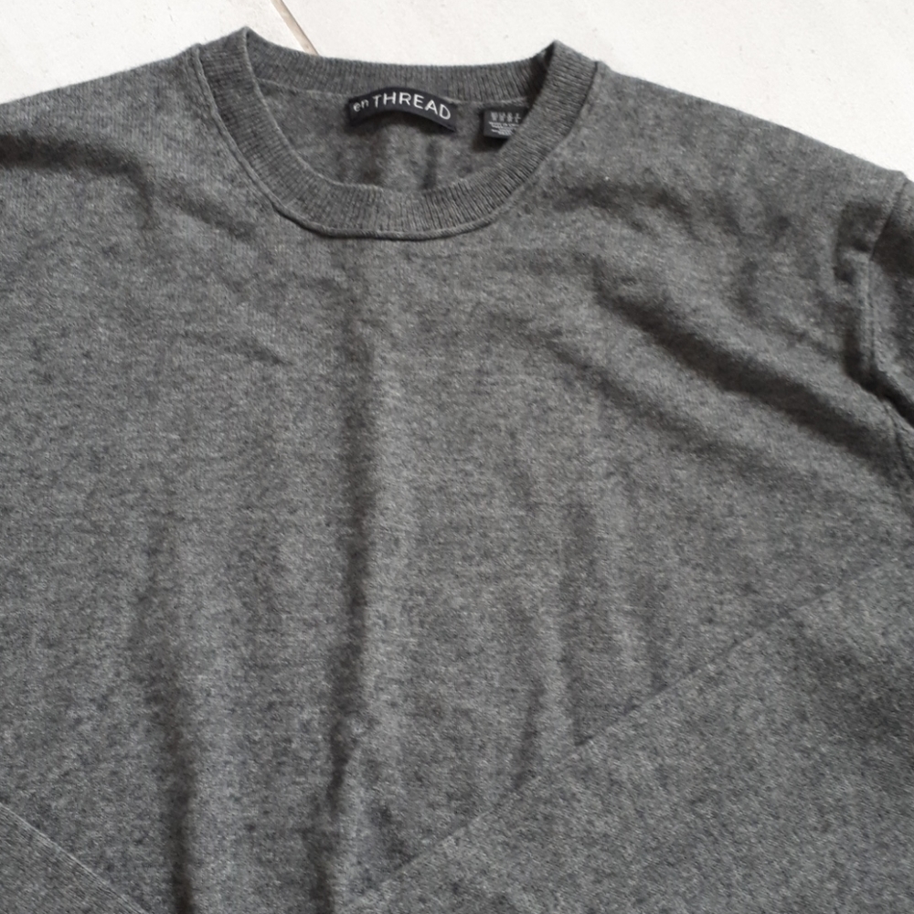 Sweater - Picture 4 of 5